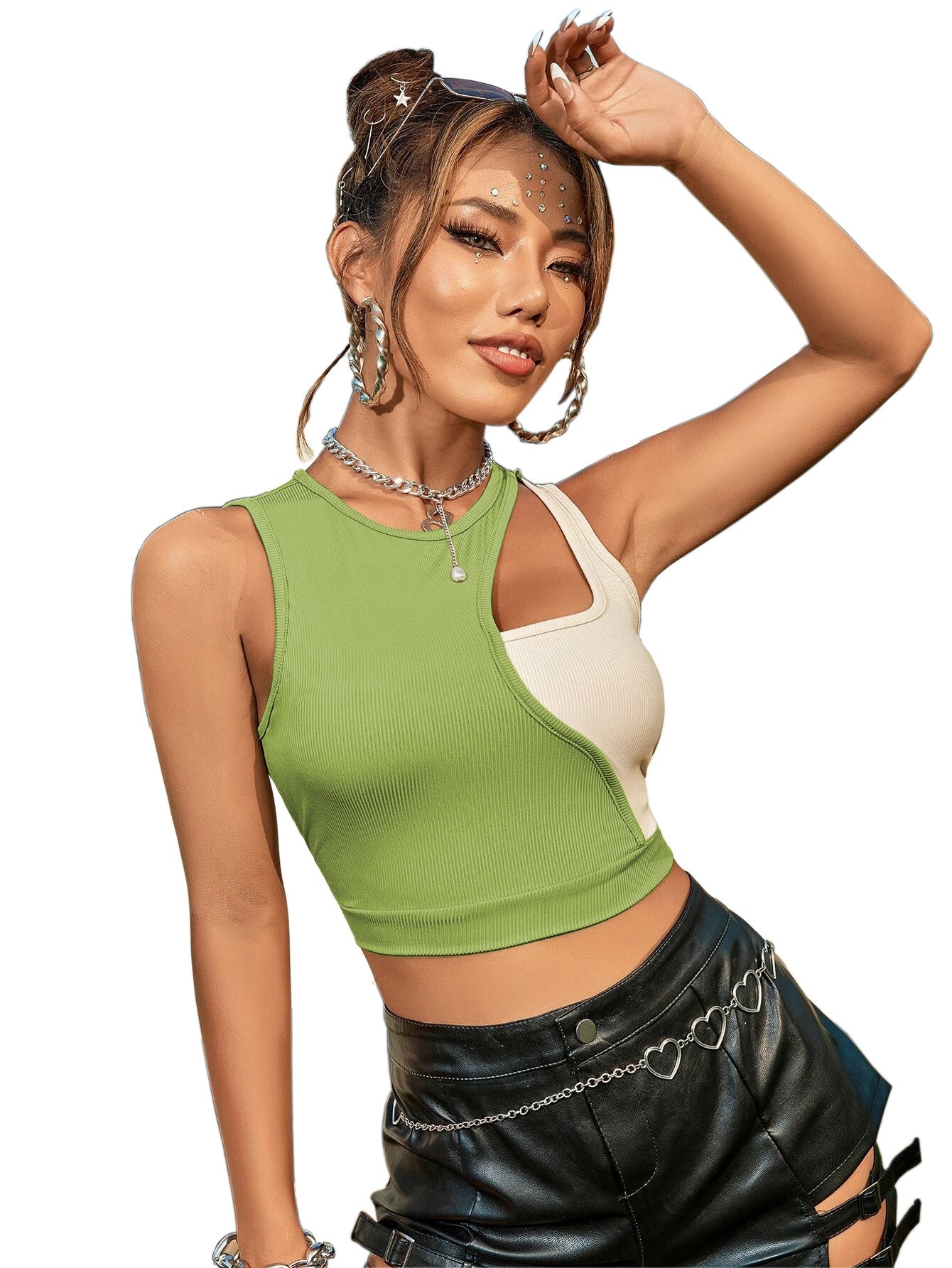 Round Neck L-shaped Sleeveless Vest