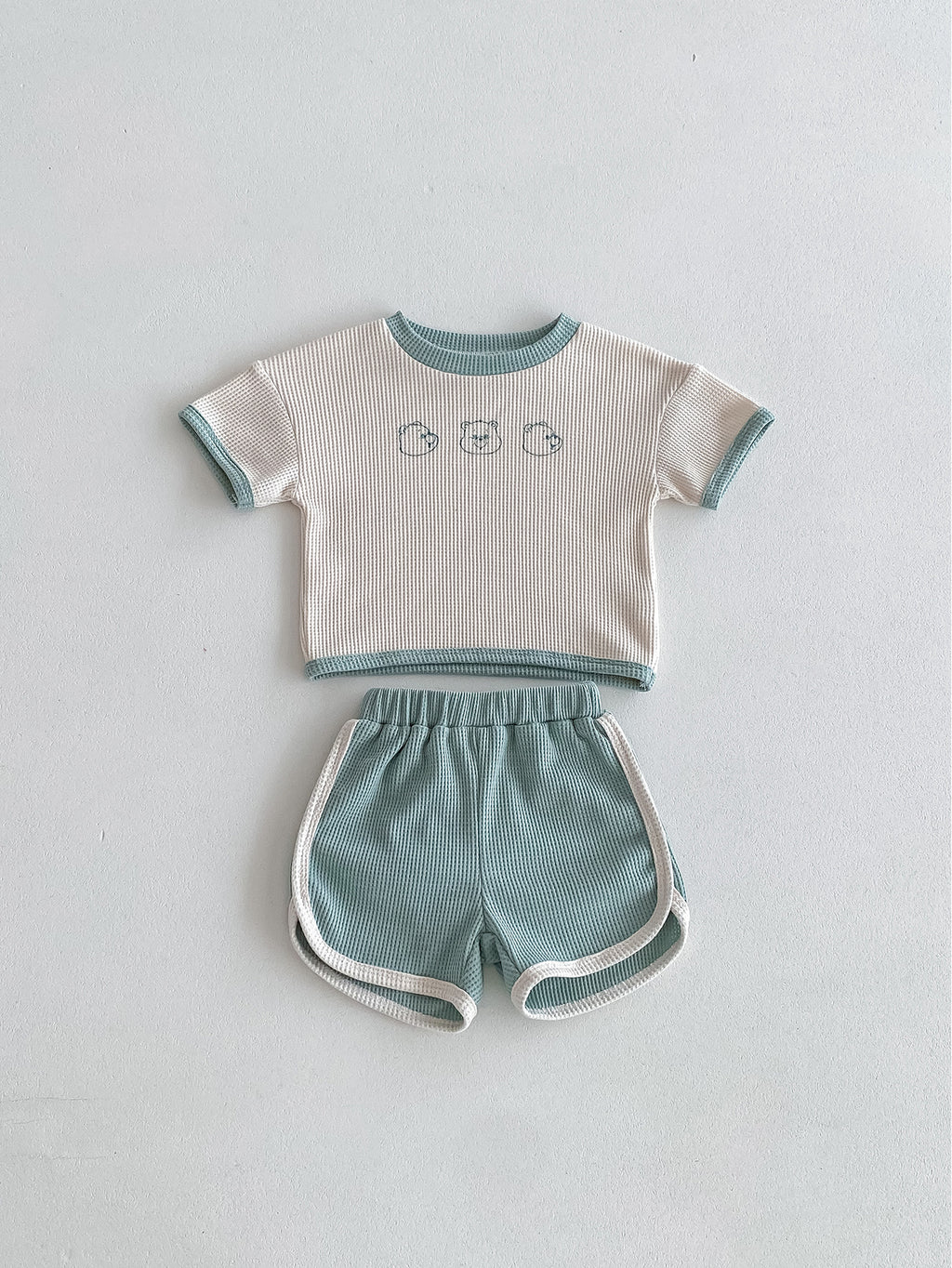 2-Pcs Summer Waffle Bear Set