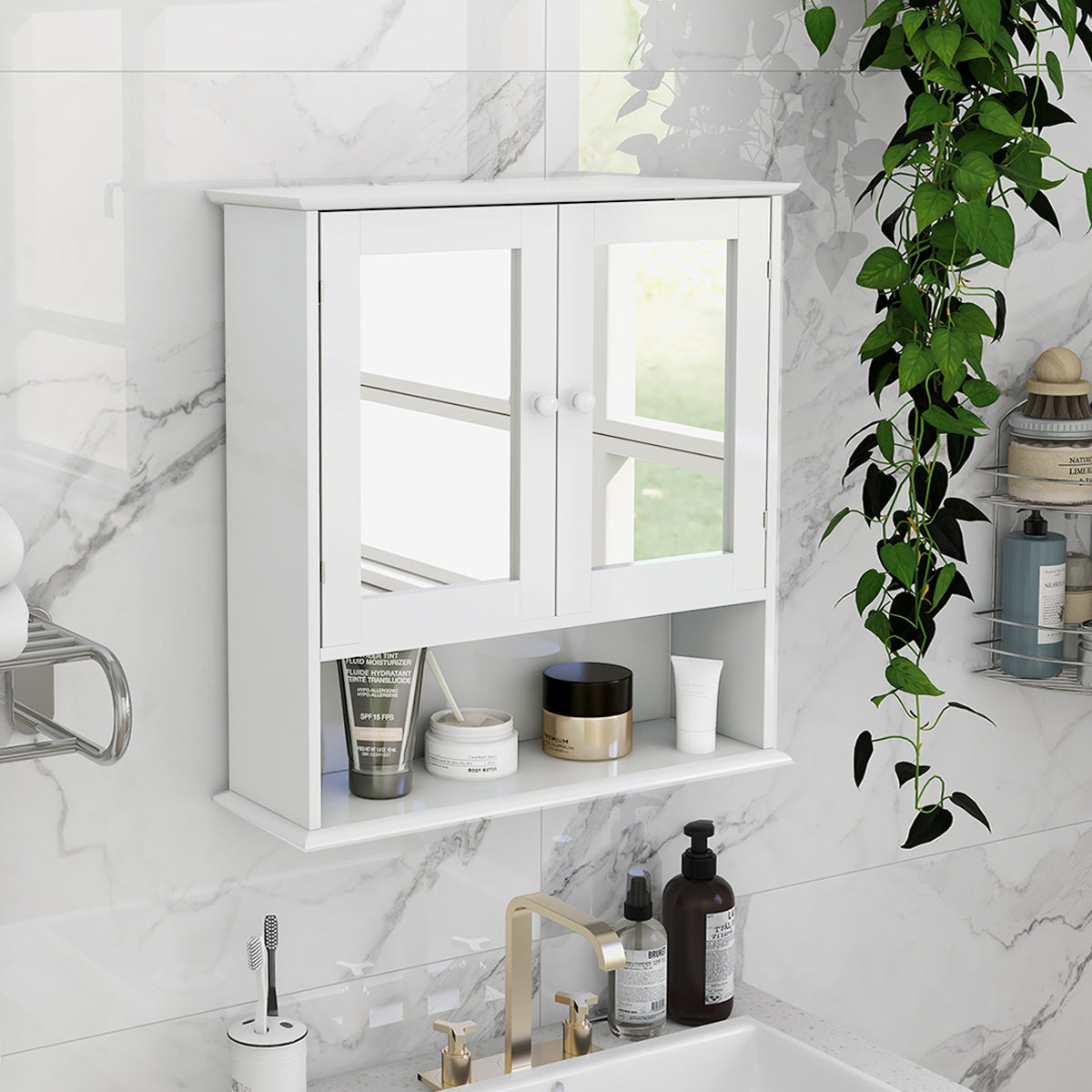 Armoire murale de salle de bain avec miroir