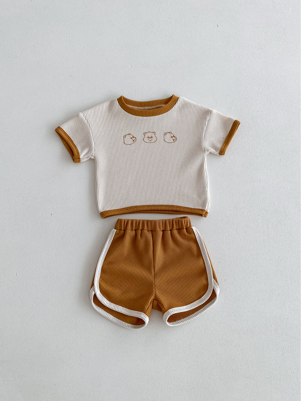 2-Pcs Summer Waffle Bear Set